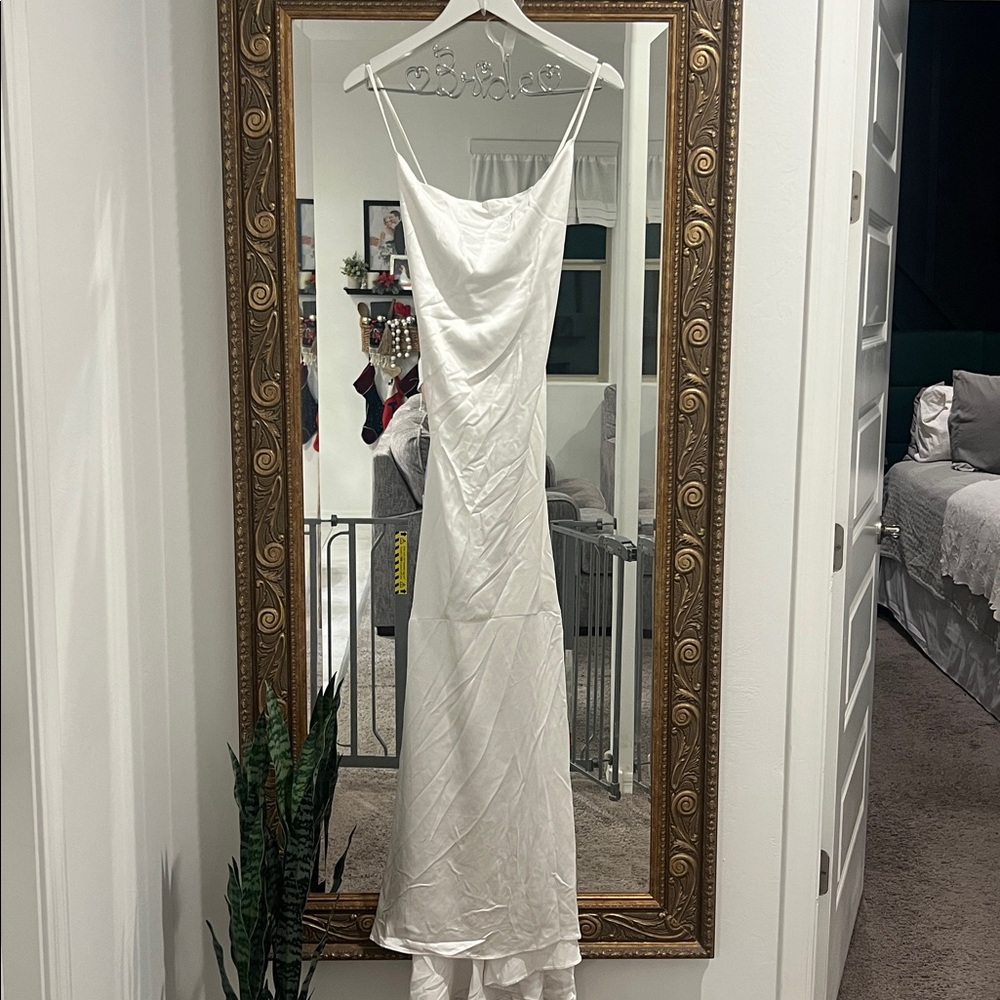 ELLIATT Aisle Dress in White Size S satin maxi wedding bridal formal gown *flaws - Picture 6 of 12